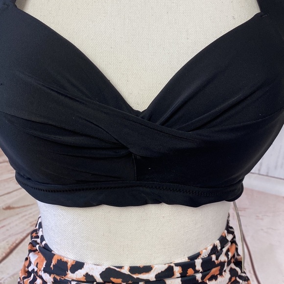 Bikini swimsuit - Picture 5 of 6